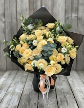 Букет цветов из:  Розы и Лизиантусы #REPLACE_PRED# Анадыри