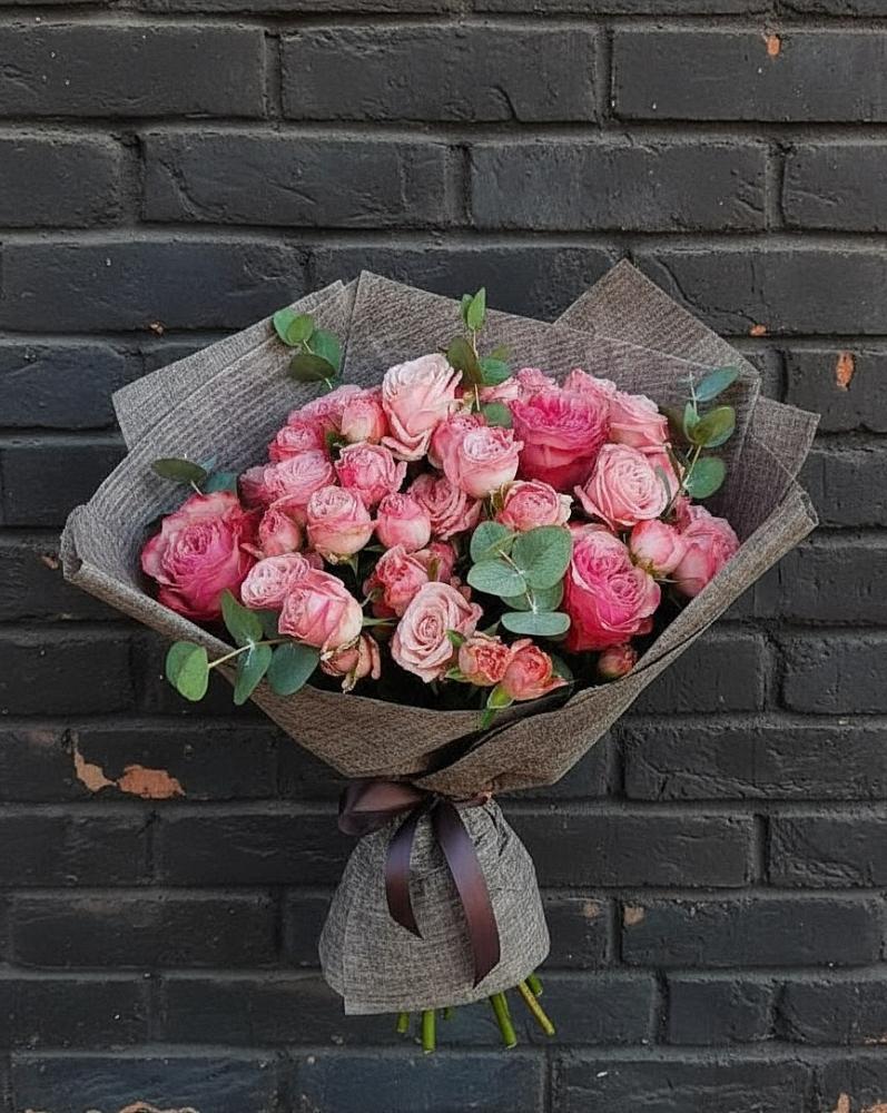 Букет цветов из: Розы в Анадыри