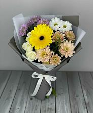 Букет цветов из:  Розы, Герберы и Хризантемы в Анадыри