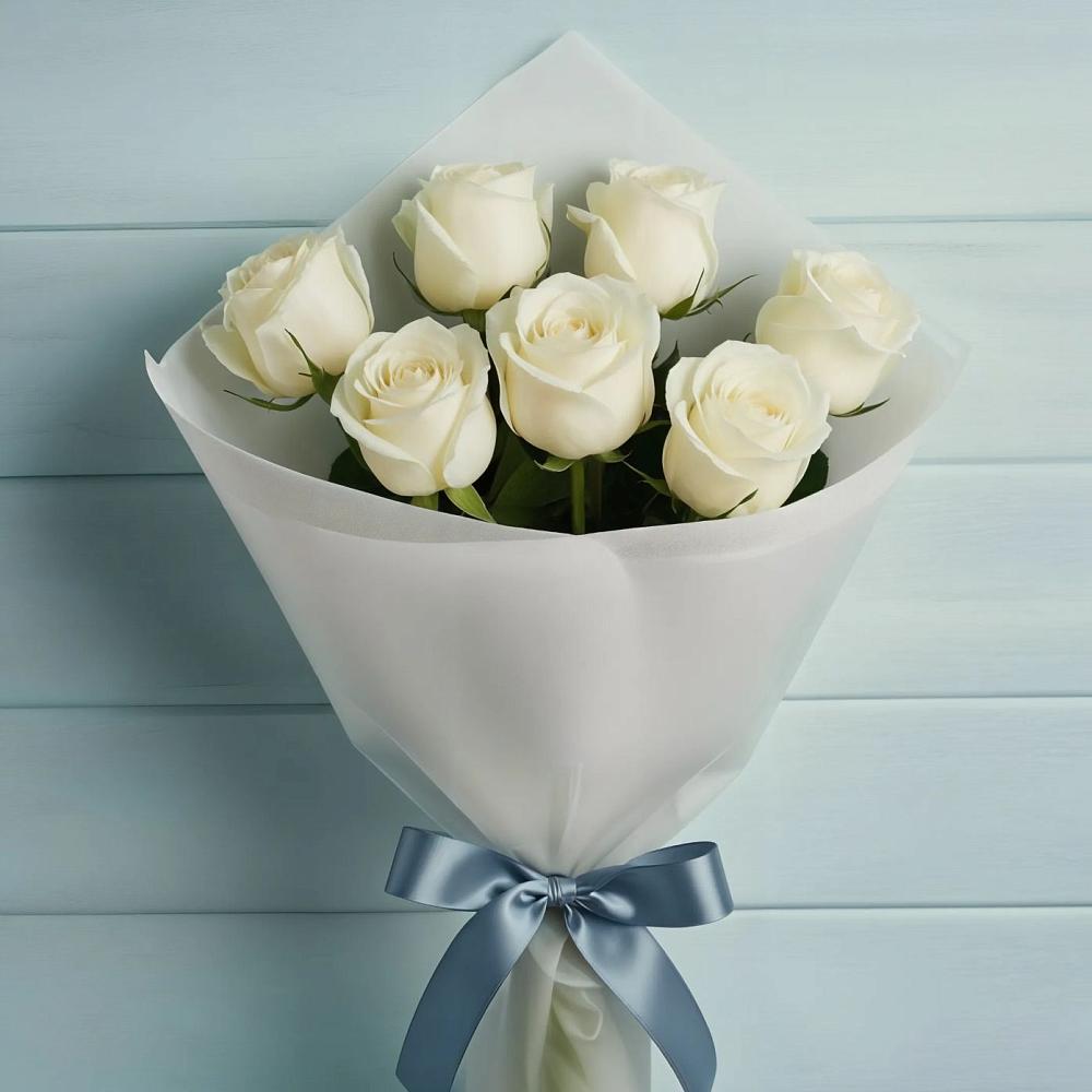 Букет 7 Белых роз Эдлесс Лав в Анадыри
